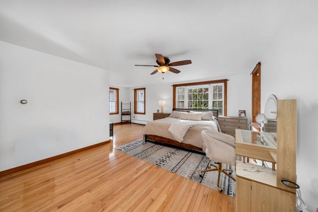 15 Lincoln Ct, Amesbury, MA 01913