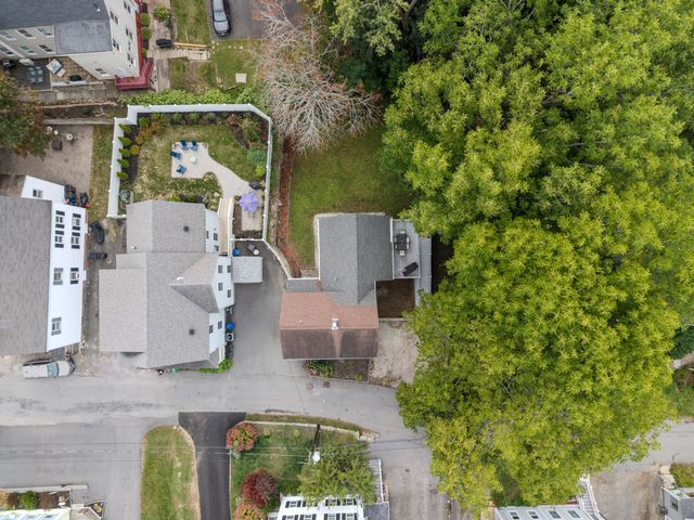 15 Lincoln Ct, Amesbury, MA 01913