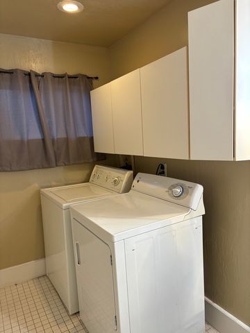 307 S Mclean Street, Bloomington, IL 61701