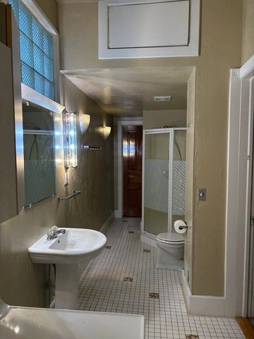 307 S Mclean Street, Bloomington, IL 61701