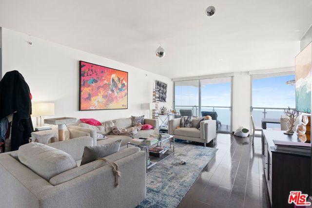 201 Ocean Avenue 909P, Santa Monica, CA 90402