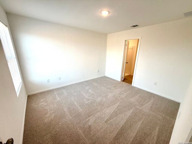 14915 Mudstone Place, Elmendorf, TX 78112