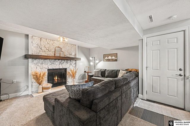 14809 Margo Street, La Vista, NE 68128