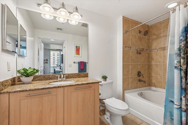 511 SE 5TH Avenue 1521, Fort Lauderdale, FL 33301