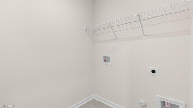 475 Lisa Lane, Winston-salem, NC 27107