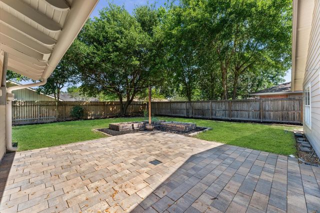 4630 Creekbend Drive, Houston, TX 77035