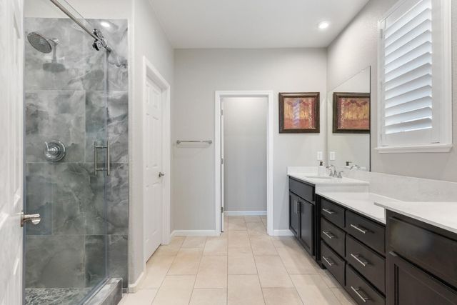 2931 Ridgecrest Dr, Lincoln, CA 95648