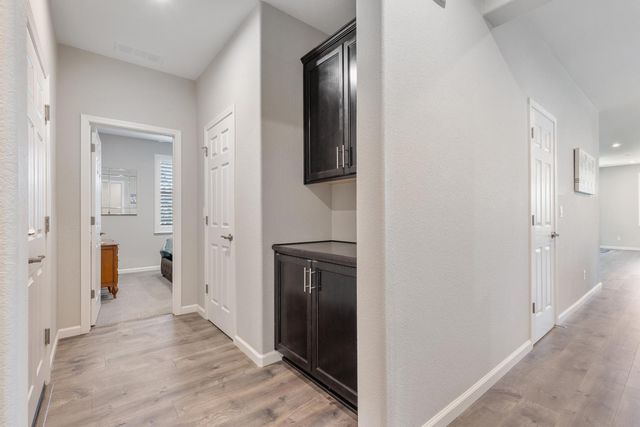 2931 Ridgecrest Dr, Lincoln, CA 95648