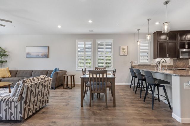 2931 Ridgecrest Dr, Lincoln, CA 95648