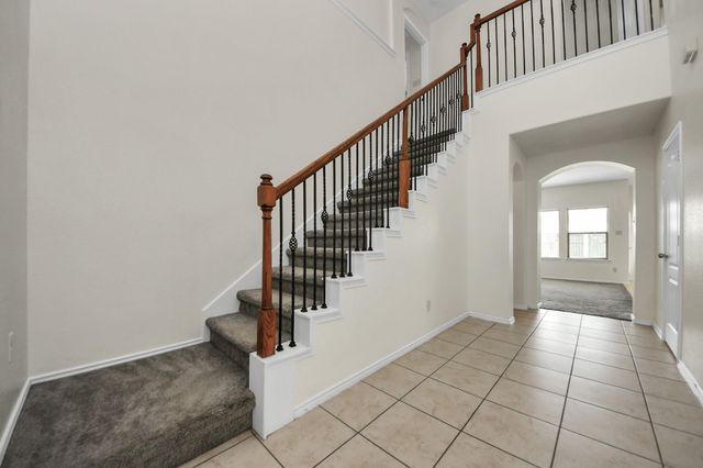 23906 W Fairport Harbor Lane, Richmond, TX 77407