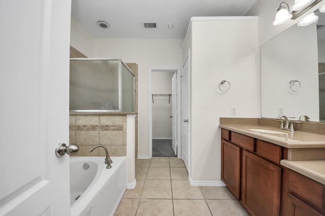 23906 W Fairport Harbor Lane, Richmond, TX 77407