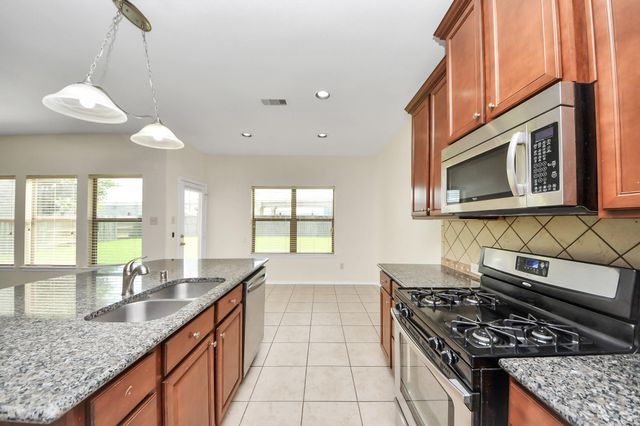 23906 W Fairport Harbor Lane, Richmond, TX 77407