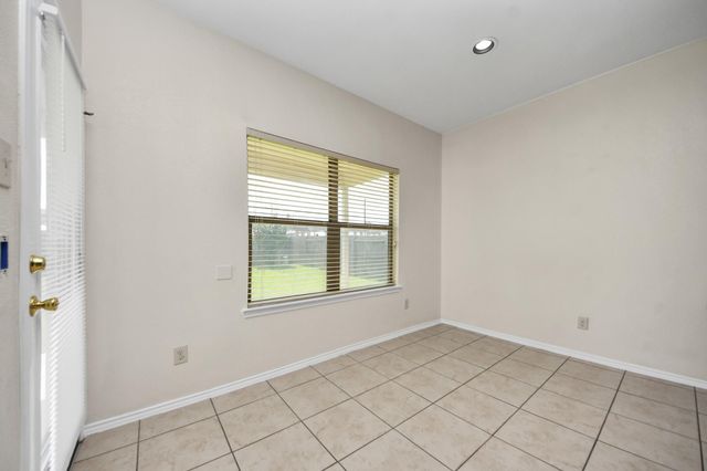 23906 W Fairport Harbor Lane, Richmond, TX 77407