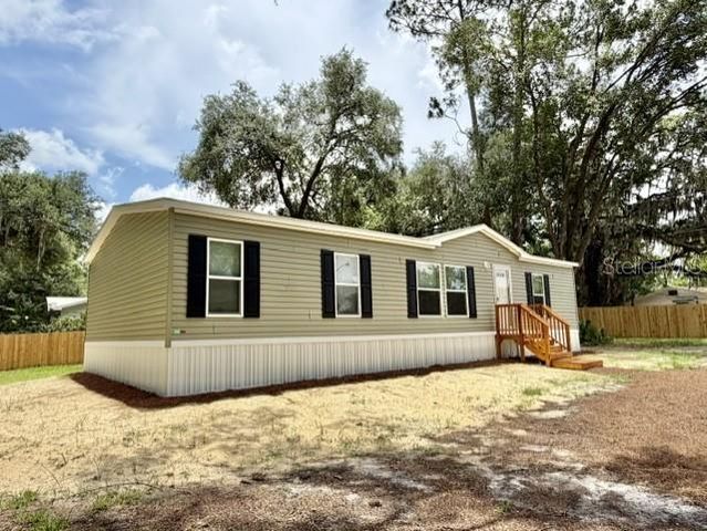 713 NE 3RD STREET, Chiefland, FL 32626