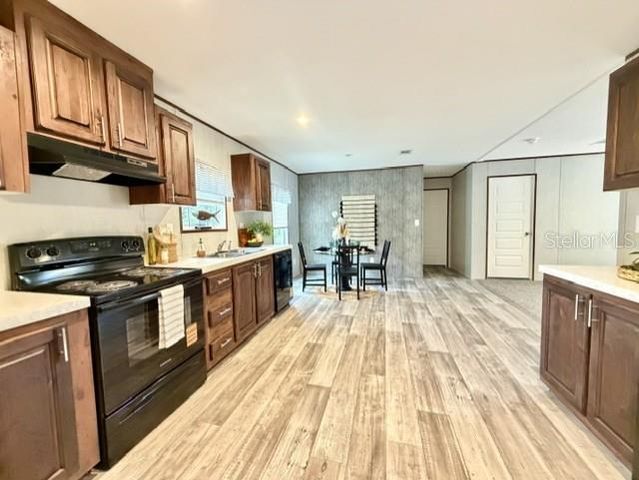 713 NE 3RD STREET, Chiefland, FL 32626
