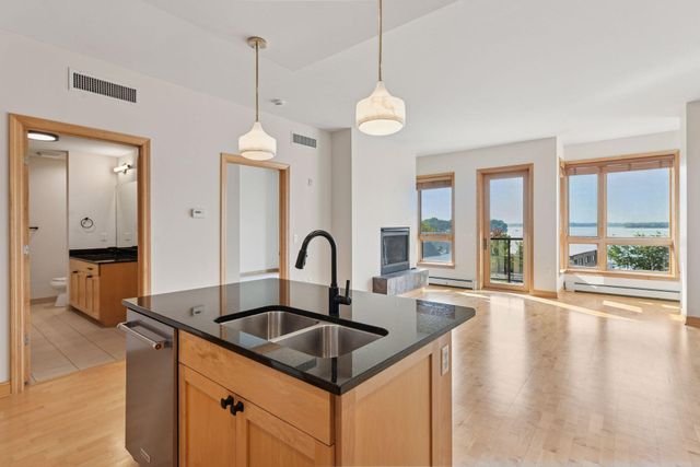 4201 Sunset Drive N308, Spring Park, MN 55384