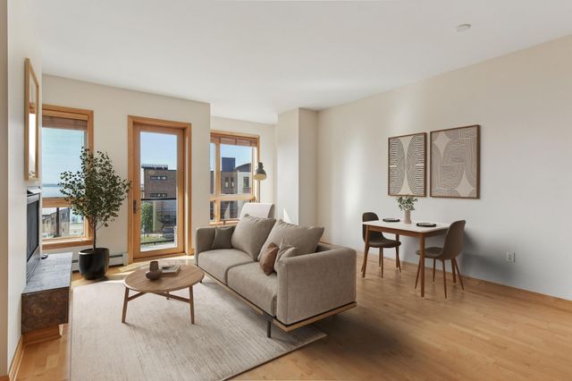 4201 Sunset Drive N308, Spring Park, MN 55384