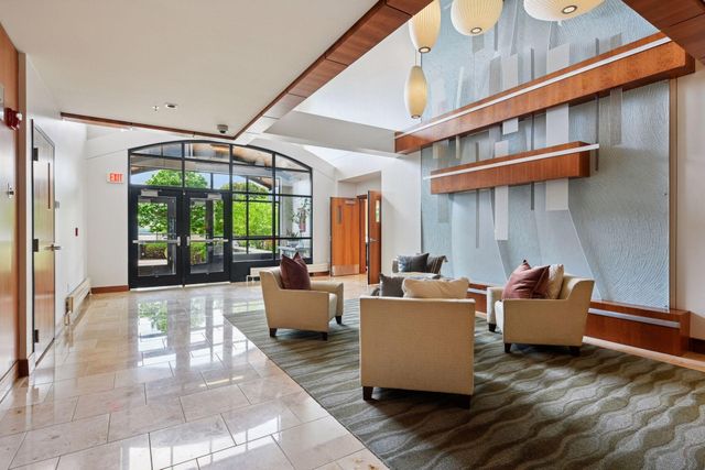 4201 Sunset Drive N308, Spring Park, MN 55384