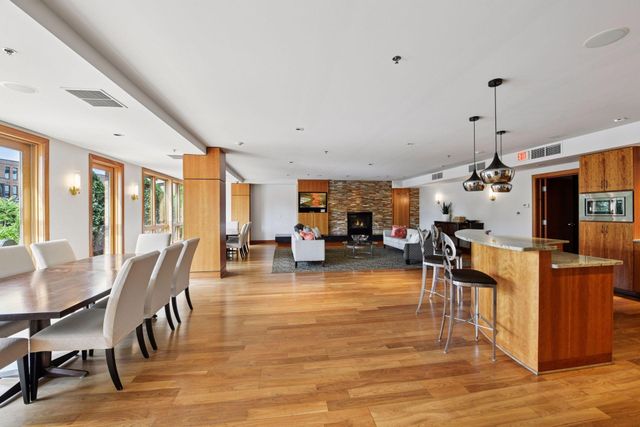 4201 Sunset Drive N308, Spring Park, MN 55384