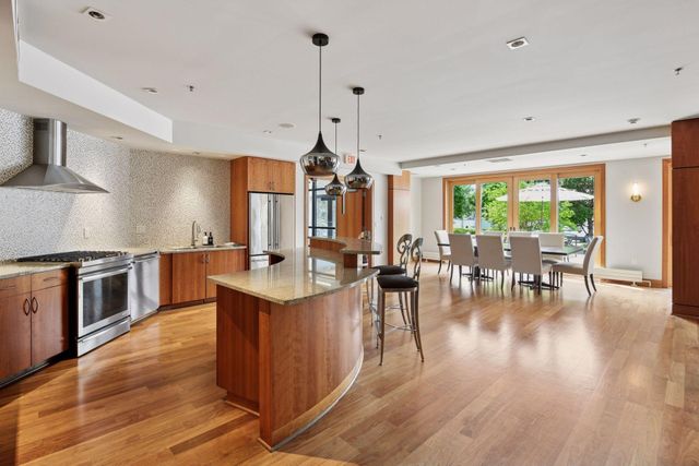 4201 Sunset Drive N308, Spring Park, MN 55384