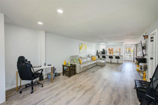1300 S HERCULES AVENUE 1, Clearwater, FL 33764