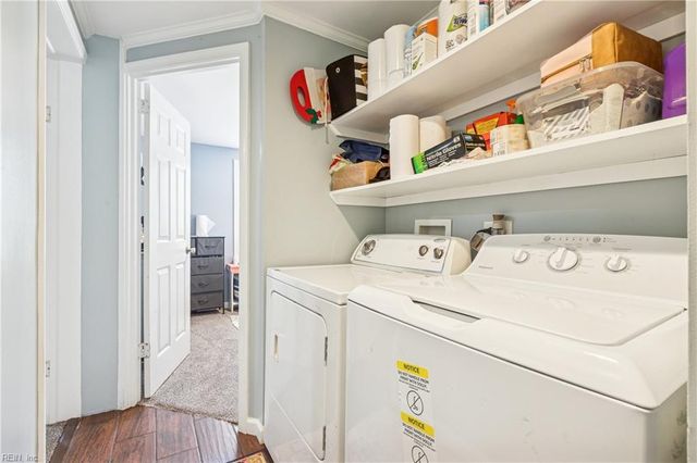 214 Woods Creek RD, Deltaville, VA 23043