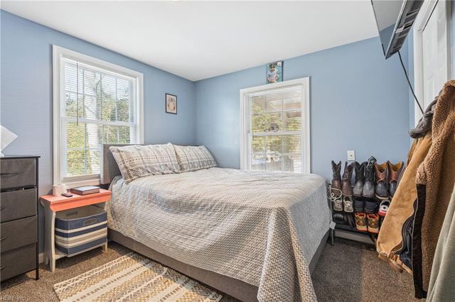 214 Woods Creek RD, Deltaville, VA 23043