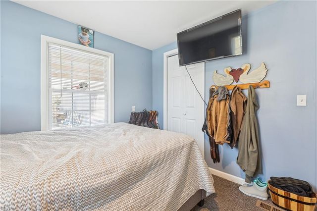 214 Woods Creek RD, Deltaville, VA 23043