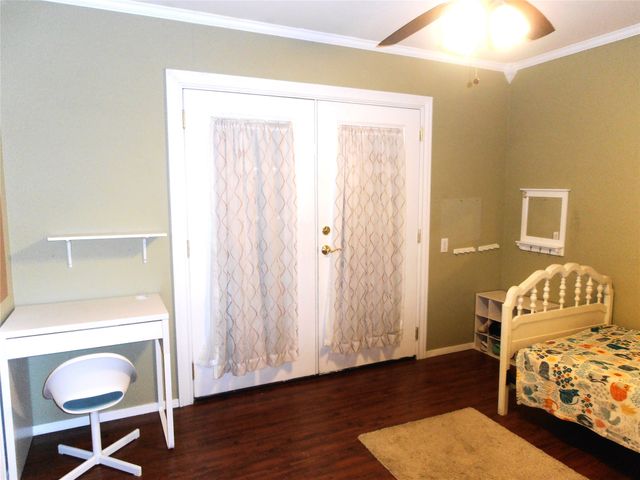 2911 Norwood Lane, Arlington, TX 76013