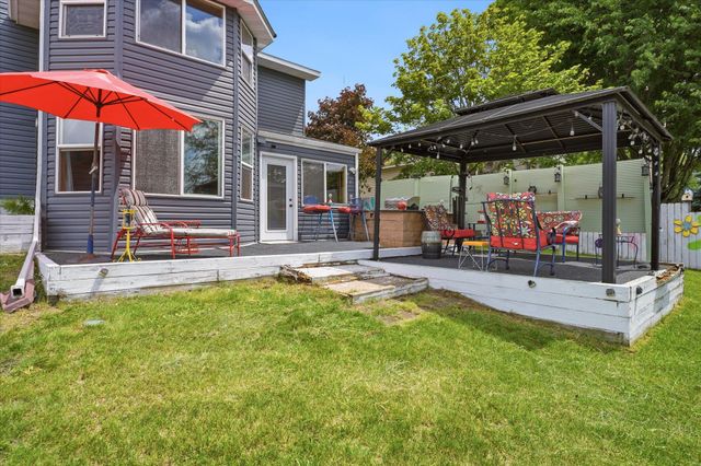 10240 Madison Street NE, Blaine, MN 55434
