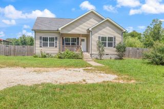 130 Old Pond Ln, Dickson, TN 37055