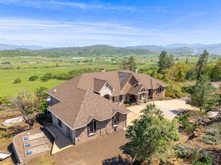 1918 Stevens Road, Eagle Point, OR 97524