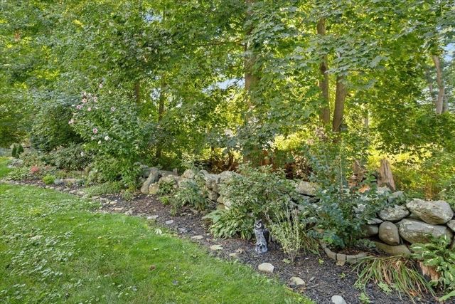11 Cassidy Place 11, Bridgewater, MA 02324