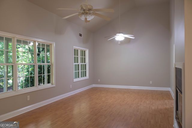 253 Industrial Boulevard, Toccoa, GA 30577