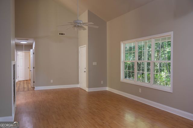253 Industrial Boulevard, Toccoa, GA 30577