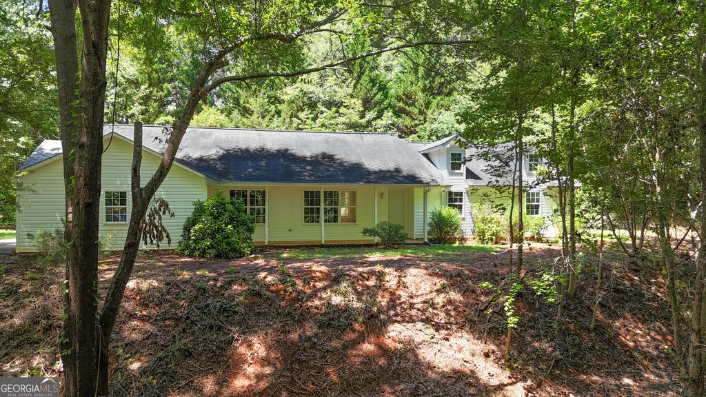 253 Industrial Boulevard, Toccoa, GA 30577