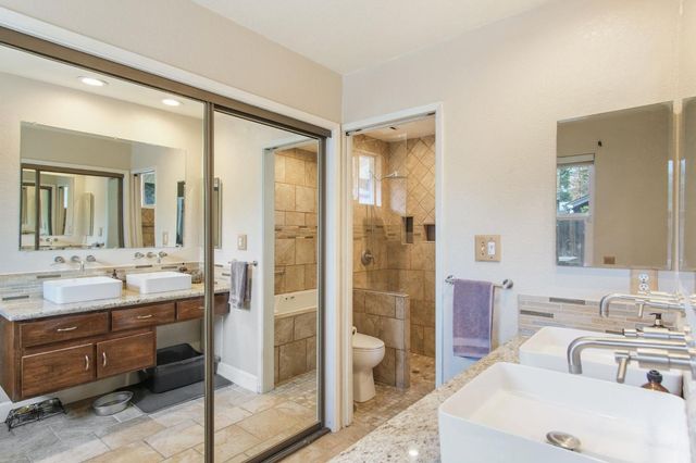 2660 Oxford Ave, Turlock, CA 95382