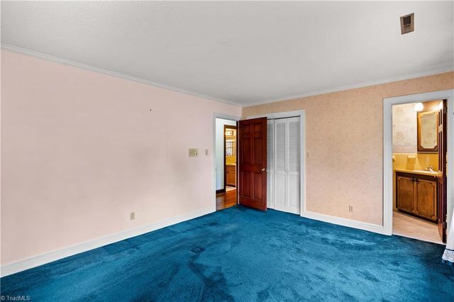 117 Fonda Road, Statesville, NC 28677