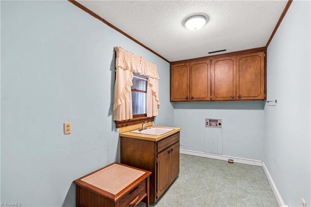 117 Fonda Road, Statesville, NC 28677
