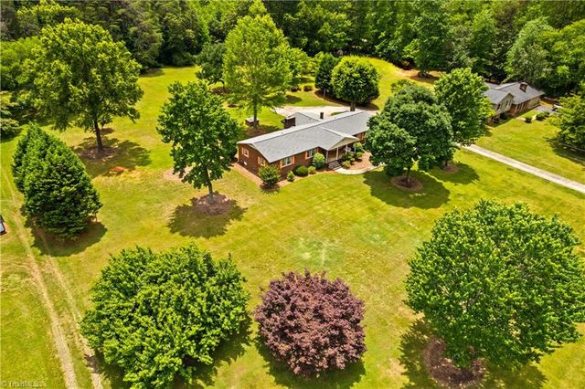 117 Fonda Road, Statesville, NC 28677
