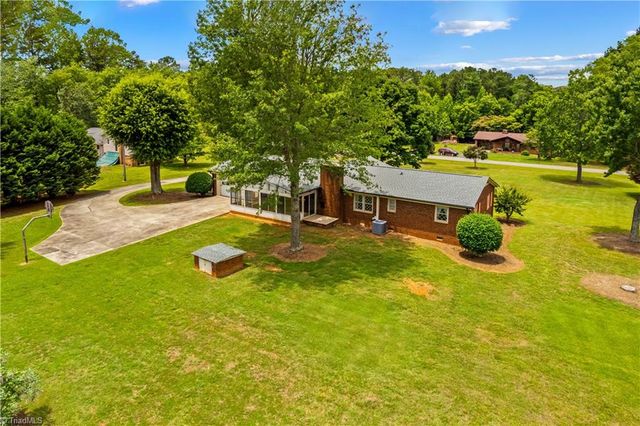 117 Fonda Road, Statesville, NC 28677
