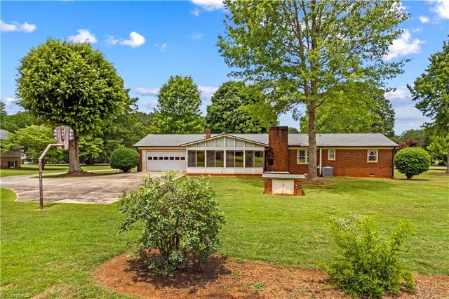 117 Fonda Road, Statesville, NC 28677