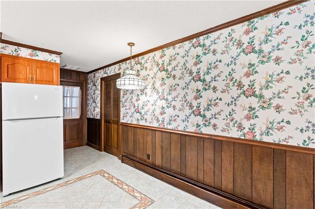 117 Fonda Road, Statesville, NC 28677