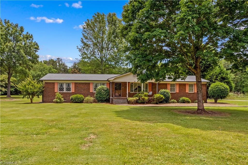 117 Fonda Road, Statesville, NC 28677