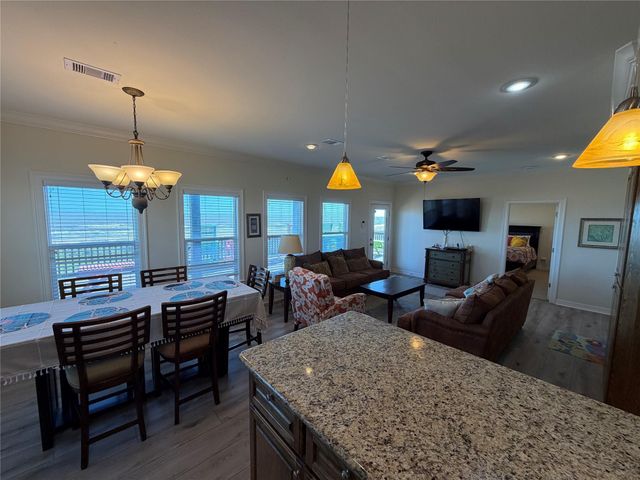 3180 Gulf Castle Drive, Crystal Beach, TX 77650