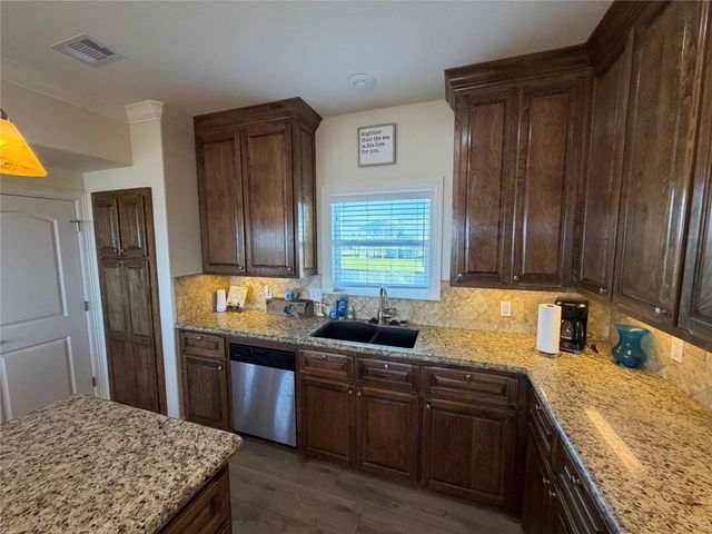 3180 Gulf Castle Drive, Crystal Beach, TX 77650