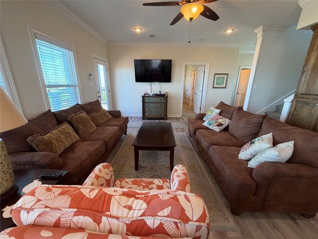 3180 Gulf Castle Drive, Crystal Beach, TX 77650