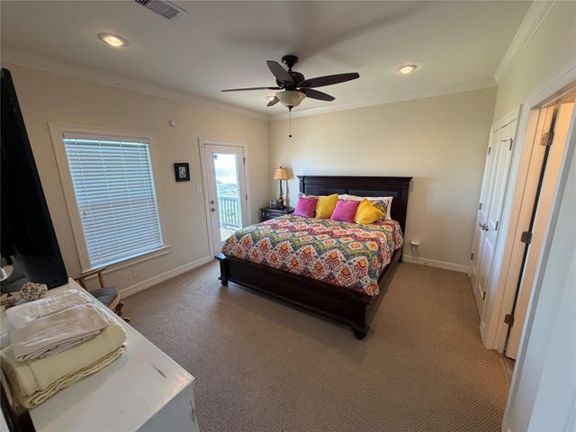 3180 Gulf Castle Drive, Crystal Beach, TX 77650