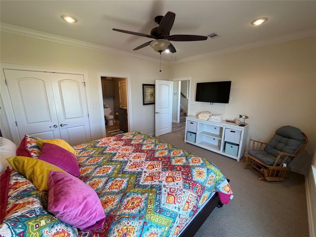 3180 Gulf Castle Drive, Crystal Beach, TX 77650