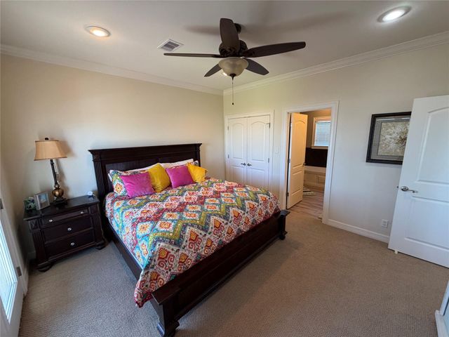 3180 Gulf Castle Drive, Crystal Beach, TX 77650